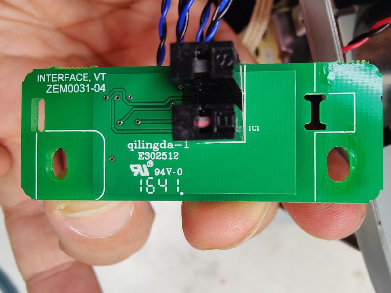 Roti rotimatic infrared position sensor IC1 ZEM0031-04.jpg