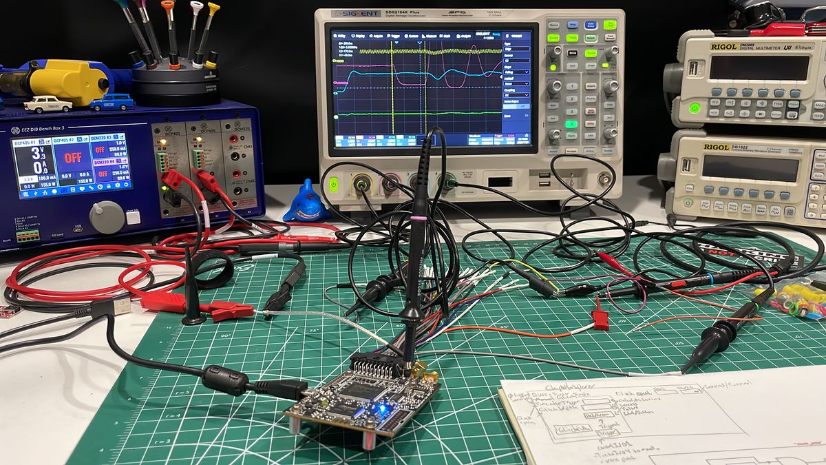 Hardware Exploits RECESSIM