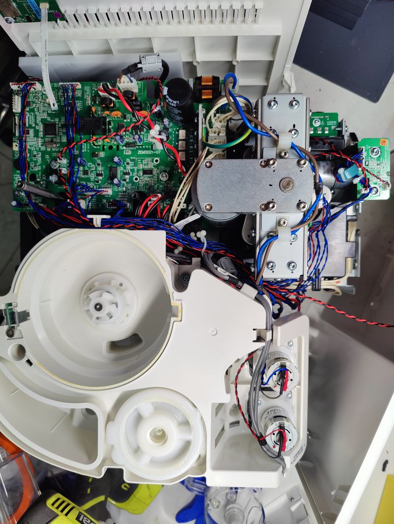 Roti rotimatic top no cover.jpg